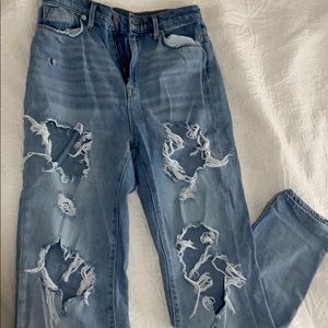 BDG Mom High Rise Jeans